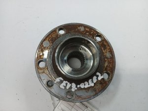 2014-2023 Jeep Cherokee Front Hub Assembly (Used OEM)
