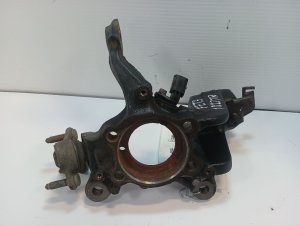 2012-2019 Volkswagen Beetle Front Spindle Steering Knuckle - Right (Passenger) (Used OEM)