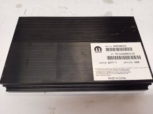 2016-2022 Jeep Grand Cherokee Audio Amplifier (Used OEM)