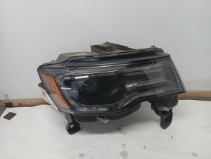 2017 Jeep Grand Cherokee Bi-Xenon HID Headlight Assembly - Right (Passenger) (Used OEM)