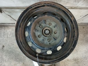 1995-2000 Toyota Tacoma Black 14x6 5-Lug Steel Wheel (Used OEM)