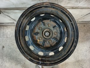 1995-2000 Toyota Tacoma Black 14x6 5-Lug Steel Wheel (Used OEM)