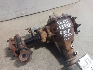 1989-1995 Toyota Pickup Front Differential Carrier Assembly with 4.10 Gear Ratio (Used OEM)