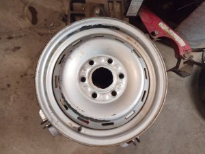 1988-1999 GMC C1500 Silver Wheel (Used OEM)