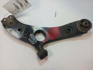 2015-2018 Hyundai Santa Fe Lower Suspension Control Arm - Front, Right (Passenger) (Used OEM)