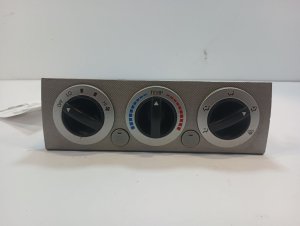 2005-2010 Toyota Tacoma HVAC Control (Used OEM)