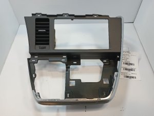 2015-2020 Toyota Sienna Black Radio Dash Instrument Panel Bezel (Used OEM)