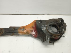 2007-2010 Ford Edge Stub Axle - Right (Passenger) (Used OEM)