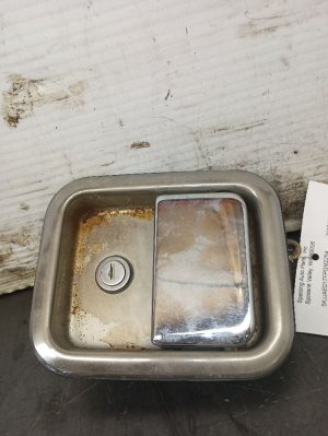  International 4300 Chrome Front Chrome Exterior Door Handle - Right (Passenger) (Used OEM)