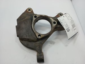 2015-2017 Chevrolet Tahoe Cast Iron Front Steering Knuckle - Right (Passenger) (Used OEM)