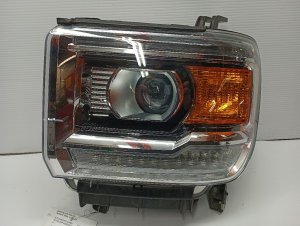 2015 GMC Sierra 2500 HD Headlight Assembly - Left (Driver) (Used OEM)
