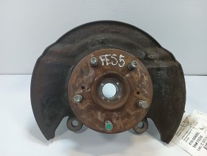 2010-2011 Honda CR-V Front Steering Knuckle - Left (Driver) (Used OEM)