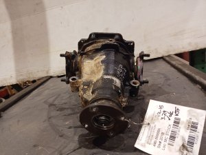 2001-2003 Toyota Highlander Rear Differential Carrier Assembly with Locking Differential (Used OEM)