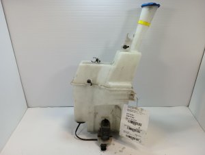 2016-2021 Hyundai Tucson Washer Fluid Reservoir Assembly with Pump and Sensor (Used OEM)