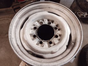 1978-1991 Ford F-250 White 16x6 8-Lug Steel Wheel (Used OEM)