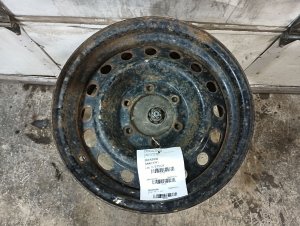 2001-2004 Toyota Tacoma 16-Hole Steel Wheel (Used OEM)