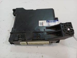2013-2015 Toyota RAV4 Temperature Control Module (Used OEM)