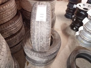 2005-2010 Jeep Commander Tire (Used OEM)