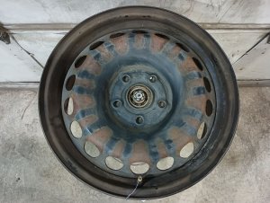 2012-2019 Volkswagen Beetle 16x6.5 Steel Wheel (Used OEM)