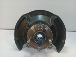 2016-2022 Honda HR-V Front Steering Knuckle with Hub - Left (Driver) (Used OEM)