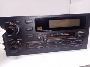  GMC C3500HD Audio System (Used OEM)