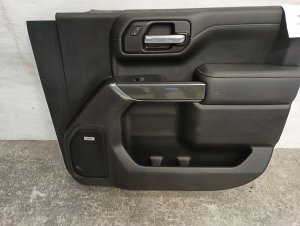 2020-2023 GMC Sierra 2500 HD Black Door Interior Trim Panel - Front, Right (Passenger) (Used OEM)