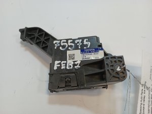 2016-2018 Toyota RAV4 Temperature Control Module (Used OEM)