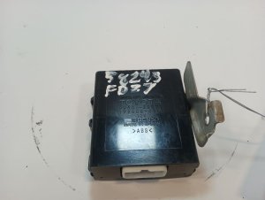 1996-2000 Toyota 4Runner Transfer Case Control Module (Used OEM)