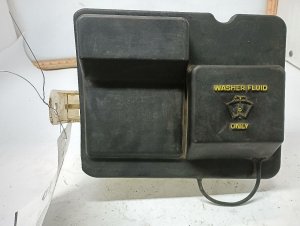 2007-2008 Ford F-150 Washer Fluid Reservoir with Pump (Used OEM)