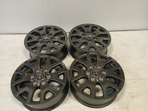 2025-2026 Toyota 4Runner Black 17x7 Painted Charcoal Alloy Wheel (Used OEM)