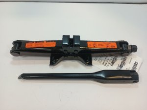 2013-2018 Nissan Altima Scissor Jack with Tool Kit (Used OEM)