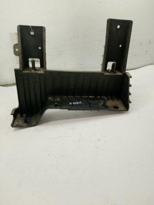 2019-2025 Ram 1500 Air Cleaner Support Bracket (Used OEM)