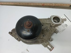 2007-2013 Chevrolet Silverado 1500 Engine Water Pump (Used OEM)