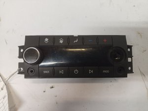 2007-2014 GMC Yukon XL 1500 Rear Climate and Audio Control Module (Used OEM)