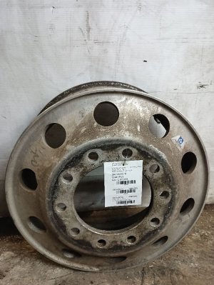  Volvo VNL 22.5x8.25 10-Hole Aluminum Wheel (Used OEM)