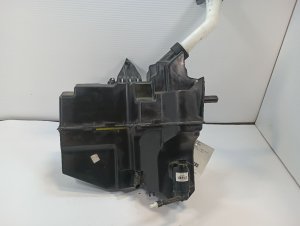 2013-2018 Nissan Altima Washer Fluid Reservoir Assembly with Pump (Used OEM)
