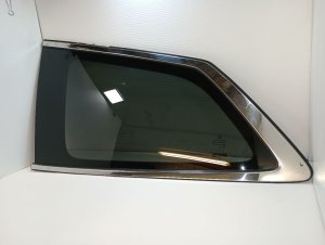2016-2020 Honda Pilot Privacy Quarter Glass - Left (Driver) (Used OEM)