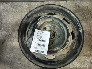 2005-2013 Toyota Tacoma 15-Inch 8-Hole Steel Wheel (Used OEM)