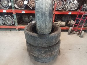 2021-2026 GMC Yukon 275/60R20 General Grabber AT3 Tire (Used OEM)