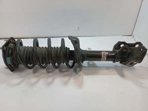 2015-2016 Honda CR-V Front Suspension Strut Assembly - Left (Driver) (Used OEM)