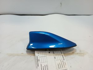 2016-2018 Toyota RAV4 Blue Roof Shark Fin Antenna (Used OEM)