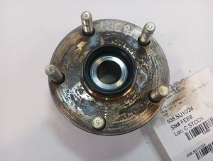 2024-2025 Subaru Impreza Hub Assembly (Used OEM)