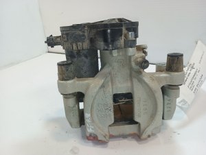 2024-2025 Subaru Impreza Disc Brake Caliper - Right (Passenger) (Used OEM)