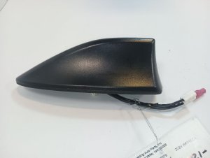 2024-2025 Subaru Impreza Black Roof Shark Fin Antenna (Used OEM)
