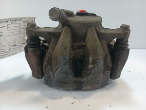 2009-2014 Toyota Matrix Disc Brake Caliper - Right (Passenger) (Used OEM)