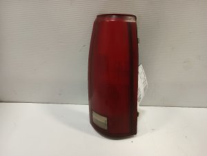 1992-2000 GMC Yukon Fleetside Tail Light - Right (Passenger) (Used OEM)