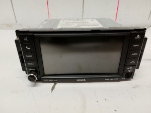 2011 Jeep Wrangler Audio System (Used OEM)
