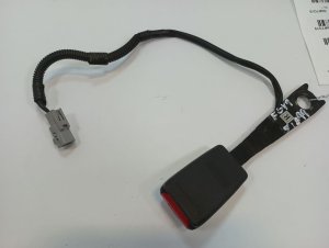 2007-2009 Toyota FJ Cruiser Black Seat Belt Buckle - Front, Right (Passenger) (Used OEM)