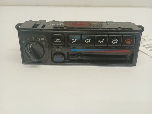 1995-1997 Subaru Legacy Temperature Control Module (Used OEM)