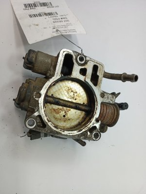 OEM Cable-Operated Fuel Injection Throttle Body for 2000-2002 General Motors (OEM)